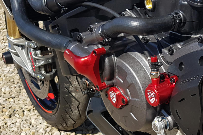 Water pump guard Ducati